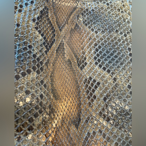 Nancy Gonzalez Python Hobo Bag Excellent Condition Used 1X Beautiful - Picture 16 of 16